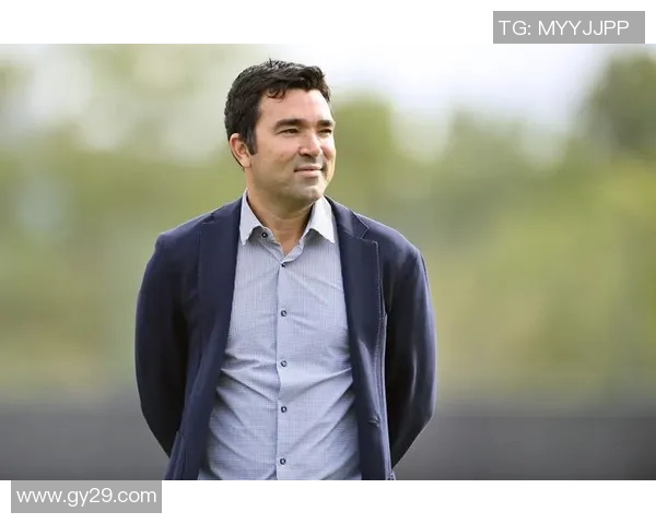 冰岛与阿尔巴尼的激烈对决展现足球魅力与团队精神的巅峰较量