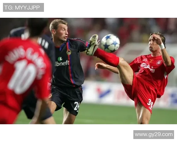 德国与俄罗斯足球对决精彩录像回顾分析与战术解读