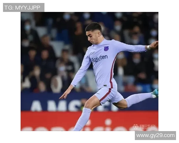 费兰托雷斯的足球之路:从青训新星到世界顶级前锋的成长历程