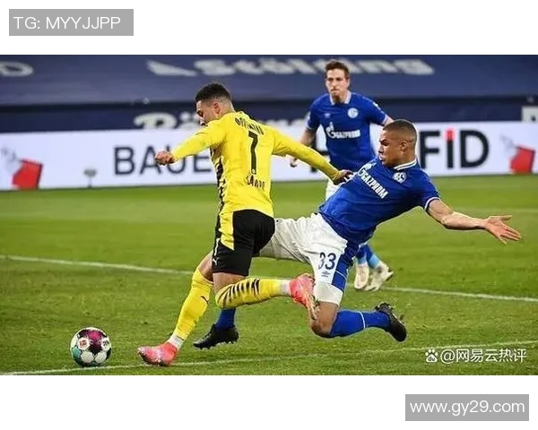 沙尔克04客场遭遇惨败，法兰克福取得胜利！