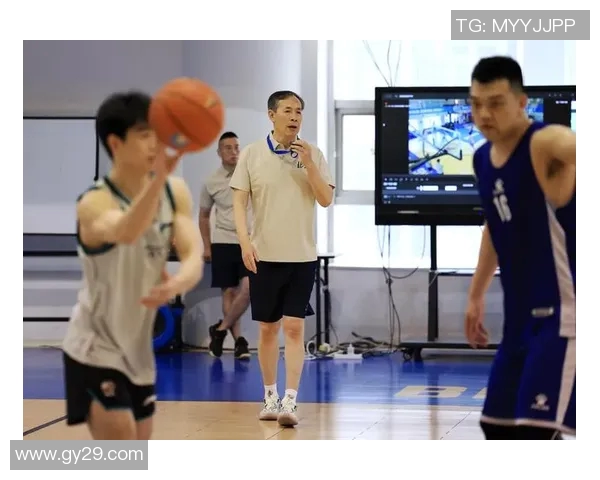 男篮迎重大比赛，教练组宣布新战术方案详解