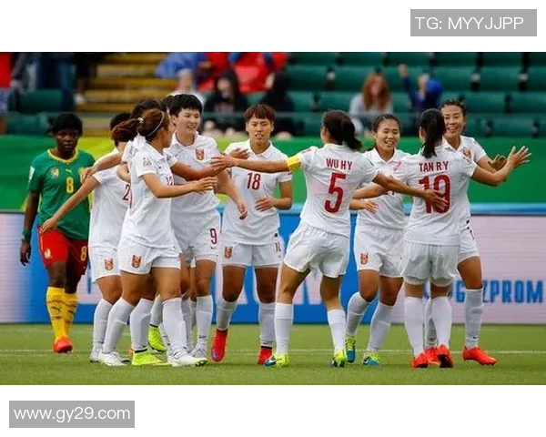 瑞士女足与喀麦隆女足激战正酣谁将赢得这场精彩对决