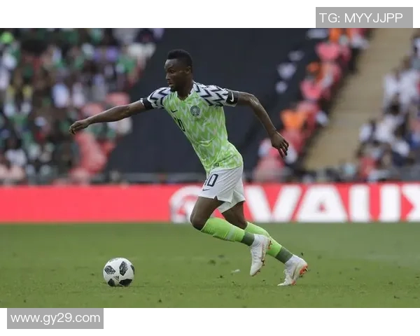 特拉布宗体育的崛起与挑战：探索土耳其足球新篇章的未来之路