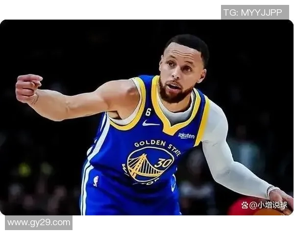 勇士主帅确认库里将继续缺阵时把将尽快重返球场的希望放在字母哥身上