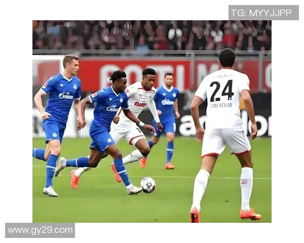 荷乙联赛精彩对决奥斯主场迎战阿尔梅勒全力争胜 荷乙联赛精彩对决奥斯主场迎战阿尔梅勒全力争胜